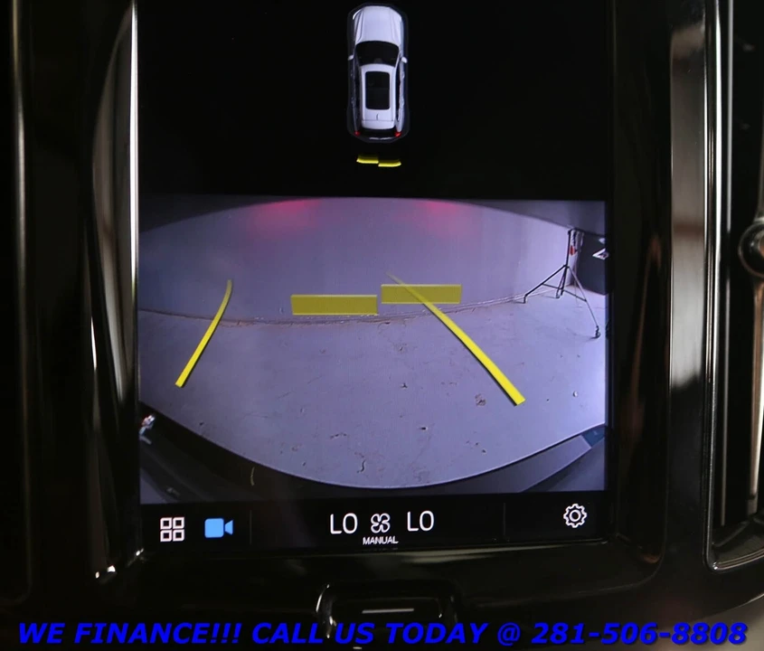 2023 Volvo XC60 2nd Gen - Image 17 of 21