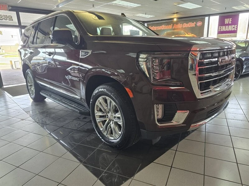 2023 GMC Yukon 5th Gen - Image 3 of 4
