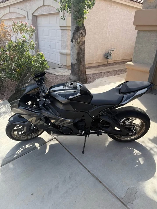 2023 Kawasaki Ninja - Image 4 of 7