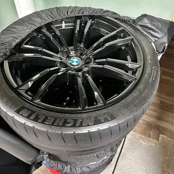 2023 BMW M5 Competition Wheels