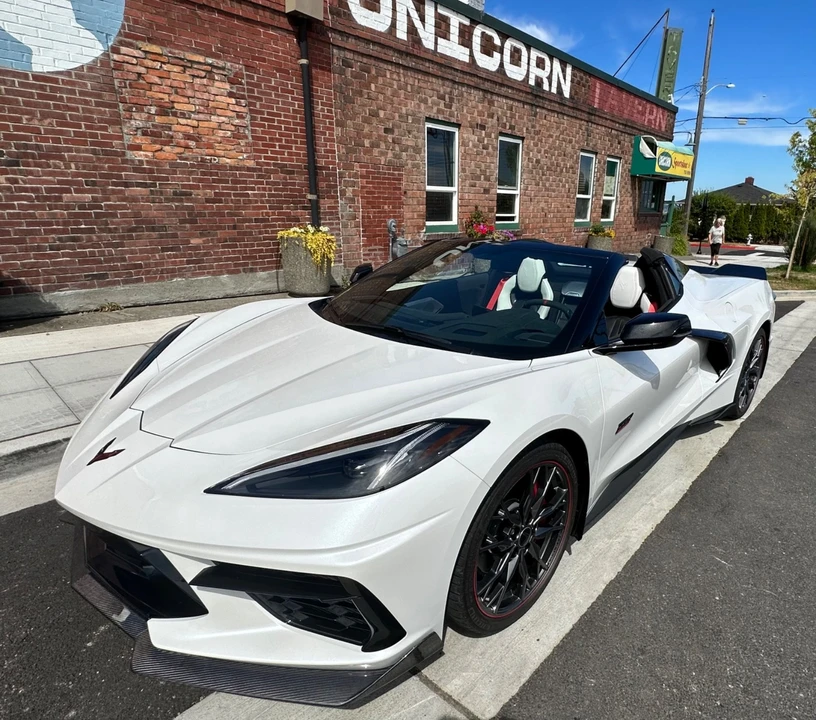 2023 Chevrolet Corvette C8 - Image 2 of 16
