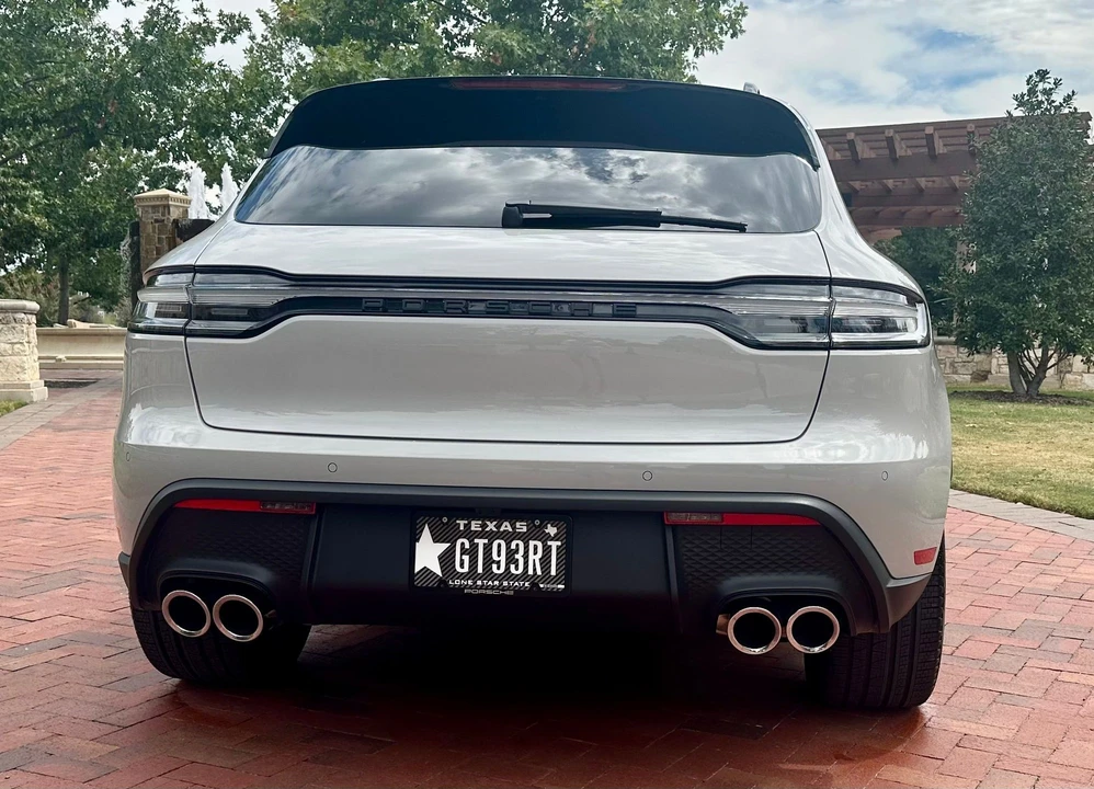 2023 Porsche Macan - Image 6 of 28