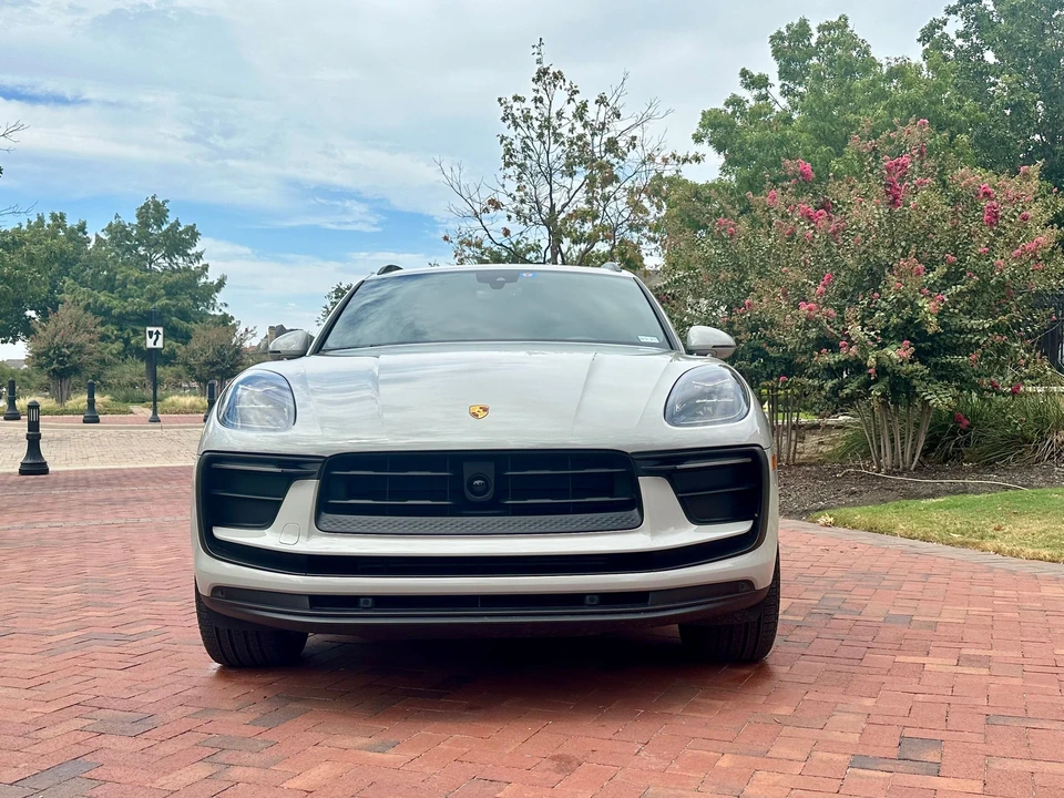 2023 Porsche Macan - Image 4 of 28