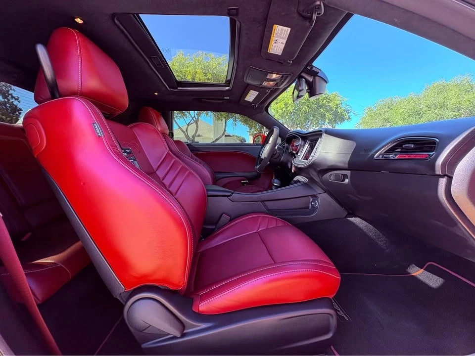2023 Dodge Challenger SRT Hellcat 3rd Gen - Image 8 of 10