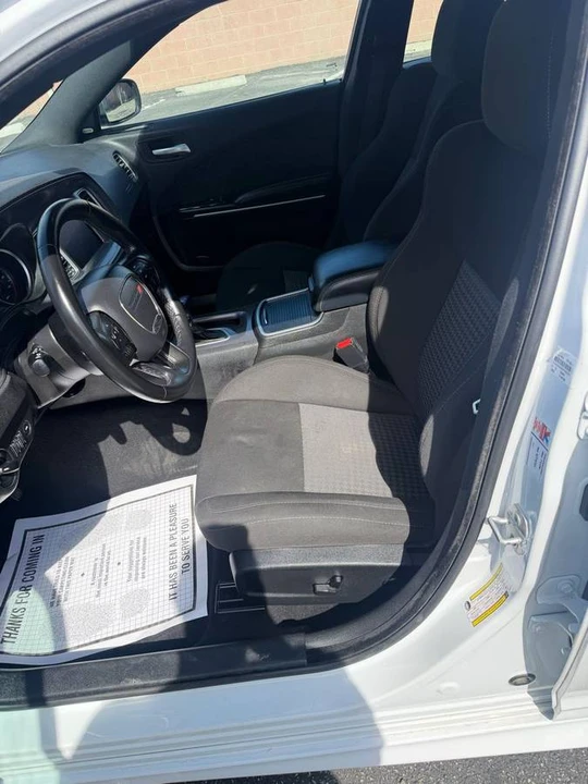 2023 Dodge Charger 7th Gen - Image 16 of 19