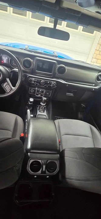 2023 Jeep JT Gladiator - Image 10 of 10