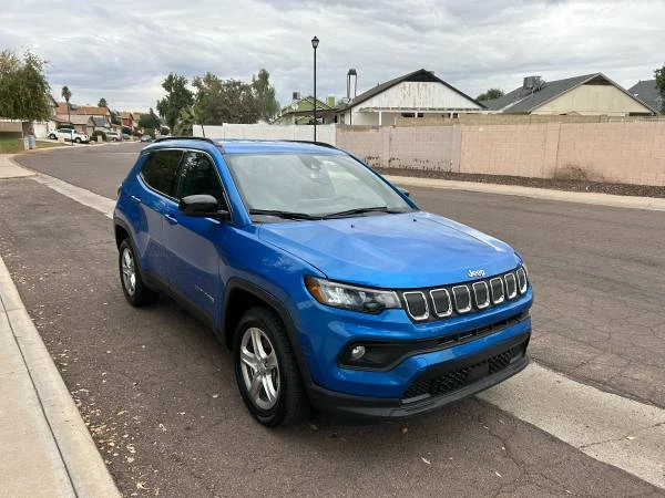 2023 Jeep Compass - Image 3 of 16