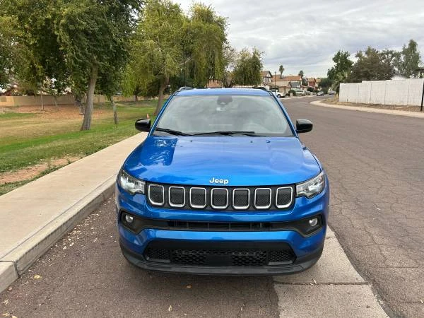 2023 Jeep Compass - Image 2 of 16