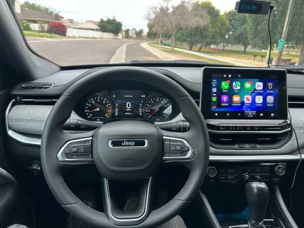 2023 Jeep Compass - Image 14 of 16