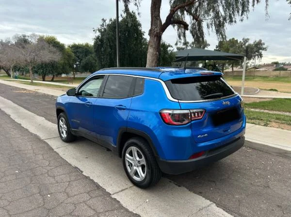 2023 Jeep Compass - Image 6 of 16