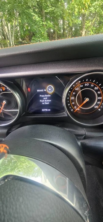 2023 Jeep JT Gladiator - Image 12 of 16