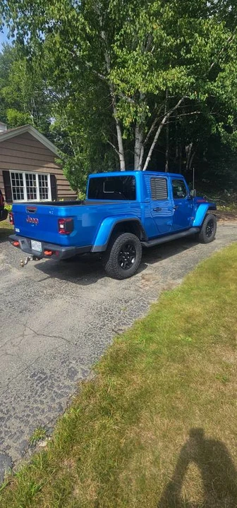 2023 Jeep JT Gladiator - Image 5 of 16