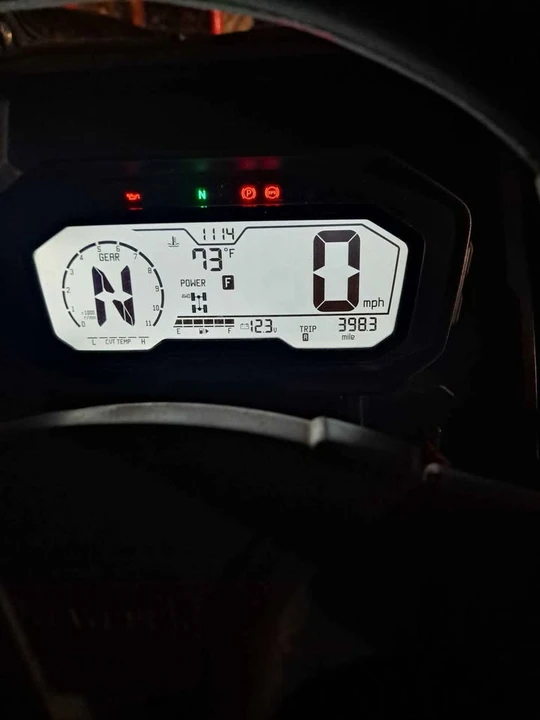2023 Kawasaki - Image 4 of 6