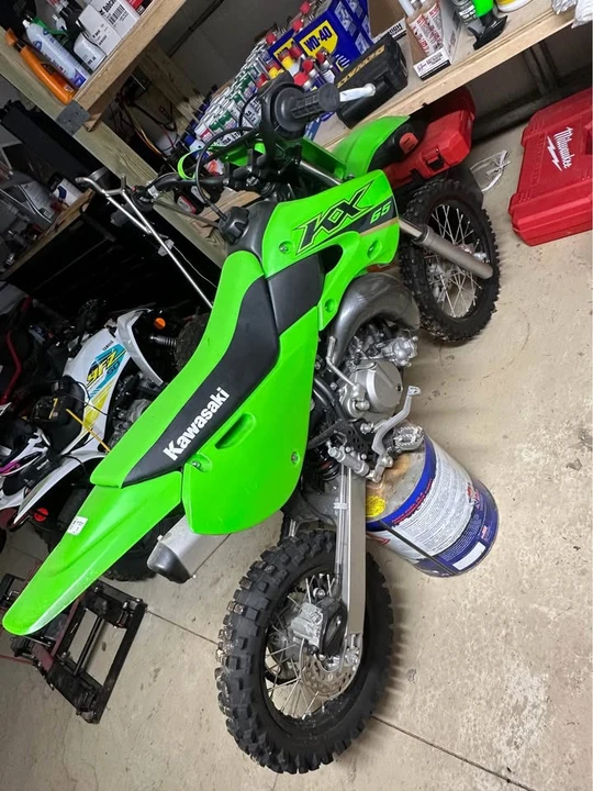 2023 Kawasaki KX - Image 2 of 2