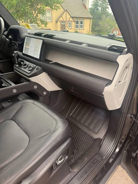 2023 Land Rover Defender L663 - Image 24 of 24