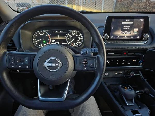 2023 Nissan Rogue - Image 17 of 17