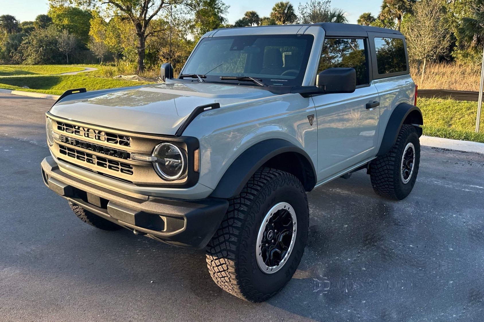 2023 Ford Bronco 2-Door 7-Speed