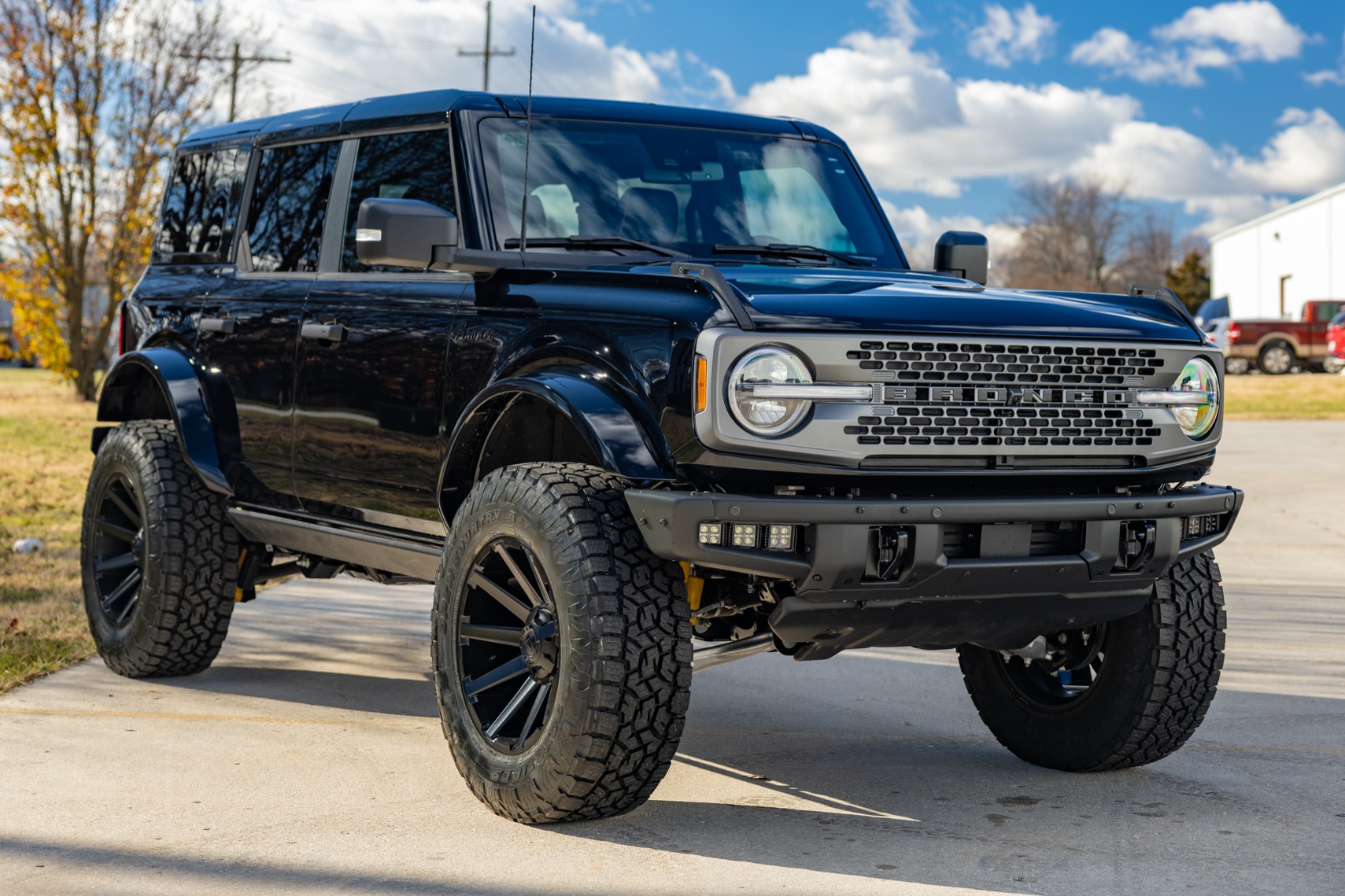 2023 Ford Bronco Badlands V6 4-Door