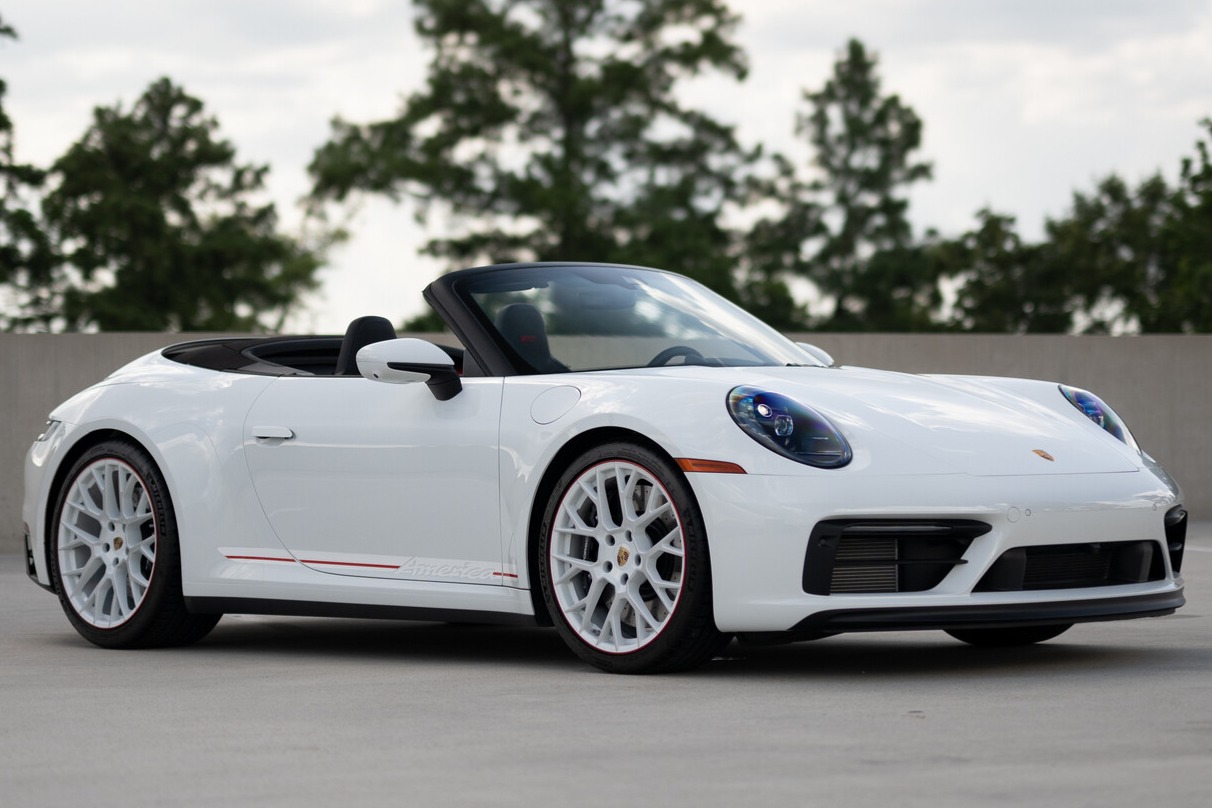 2023 Porsche 911 Carrera GTS Cabriolet America Edition