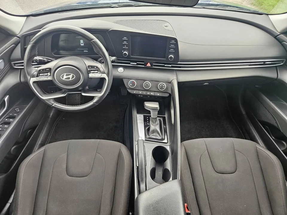 2024 Hyundai Elantra - Image 3 of 10