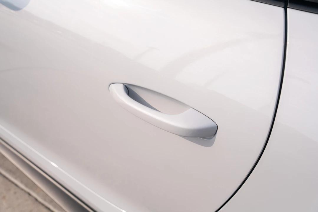 2024 Porsche 992 S/T - Image 23 of 31