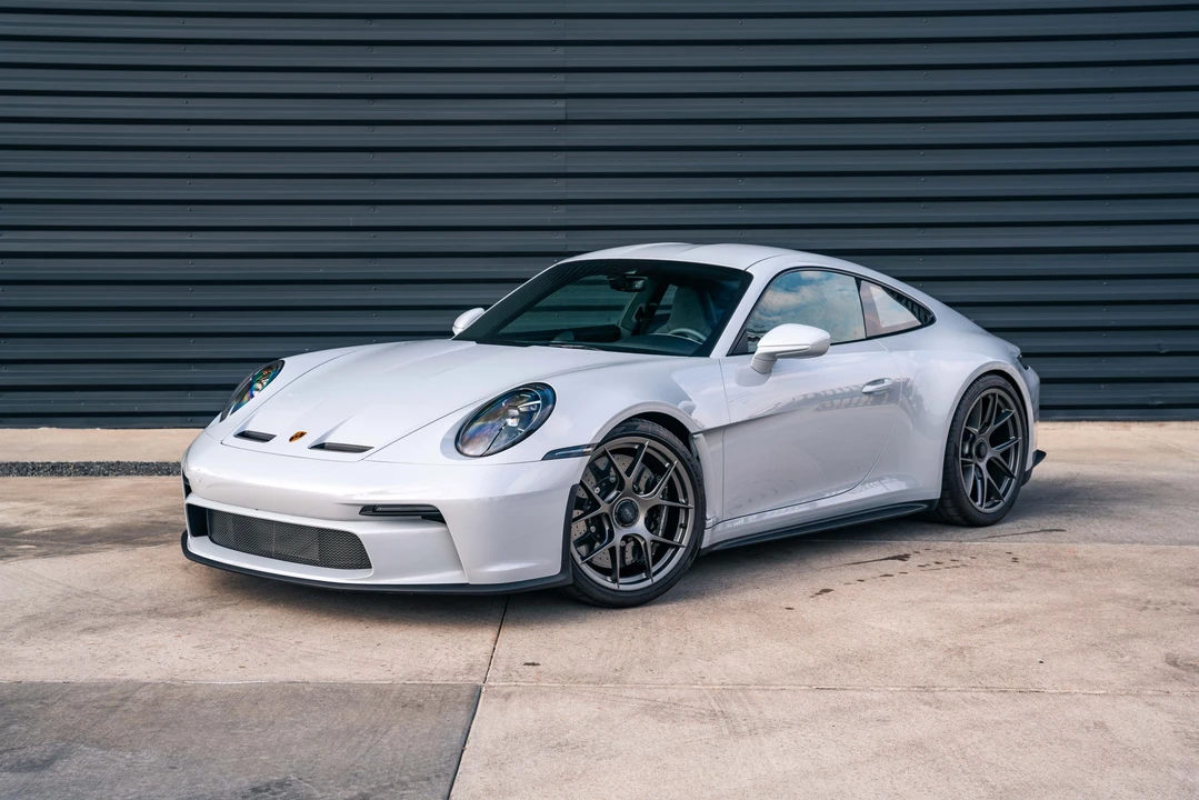 2024 Porsche 992 S/T - Image 13 of 31
