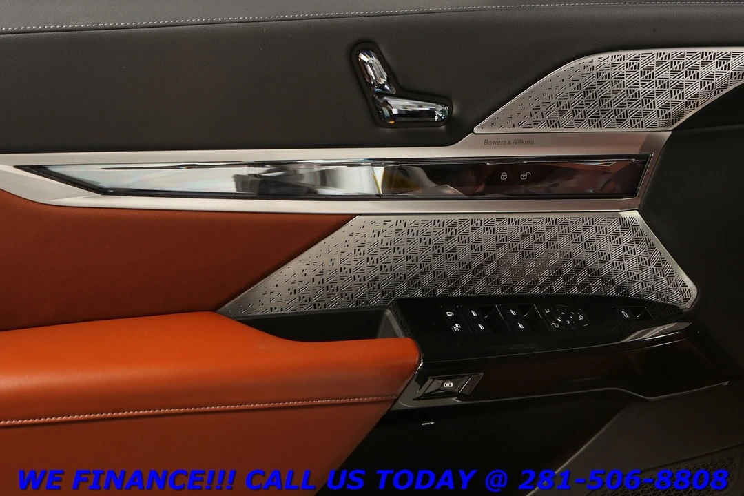 2024 BMW G70 7 Series - Image 8 of 21