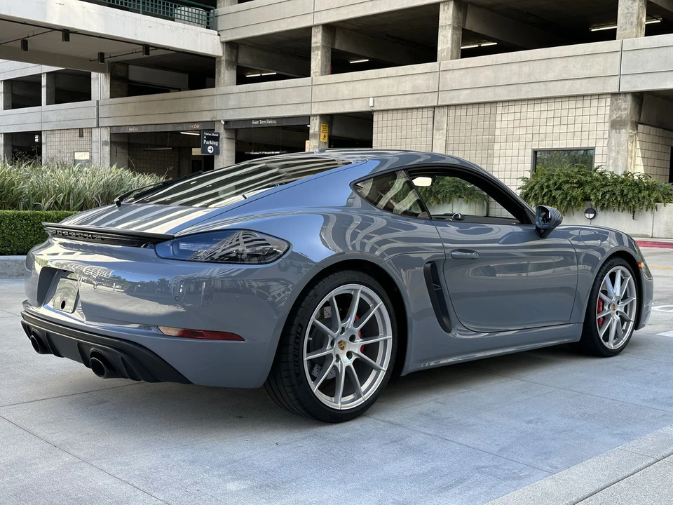 2024 Porsche 718 Cayman GTS 4.0 - Image 10 of 31
