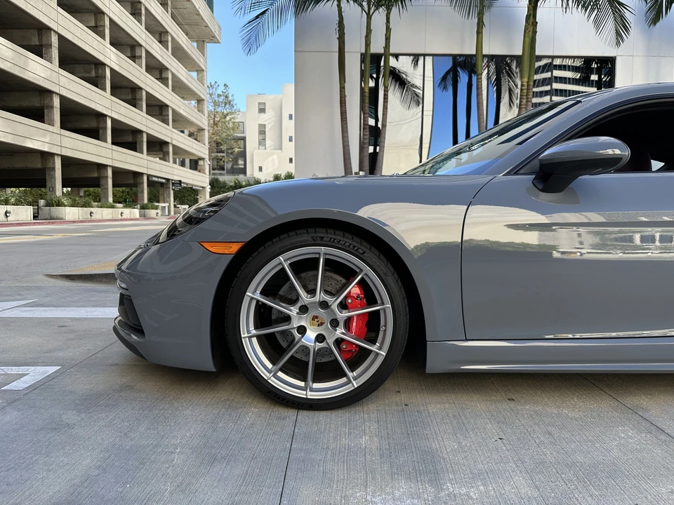 2024 Porsche 718 Cayman GTS 4.0 - Image 15 of 31