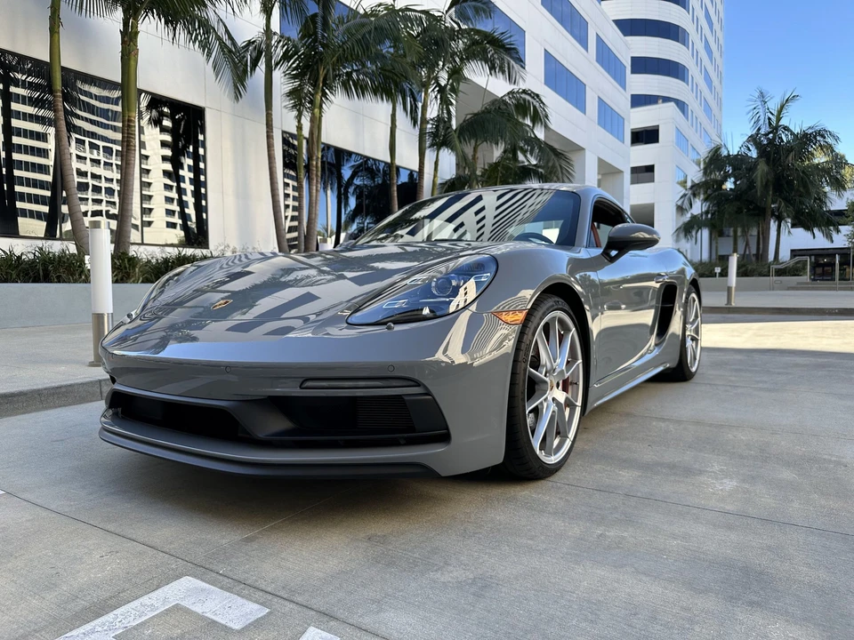 2024 Porsche 718 Cayman GTS 4.0 - Image 16 of 31