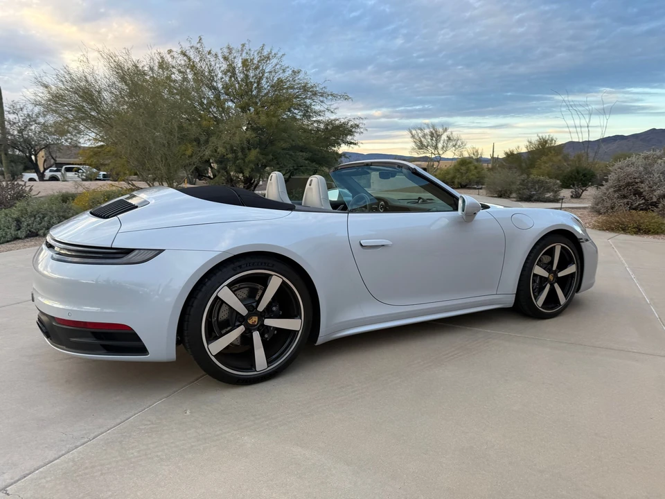 2024 Porsche 992 Carrera - Image 22 of 31