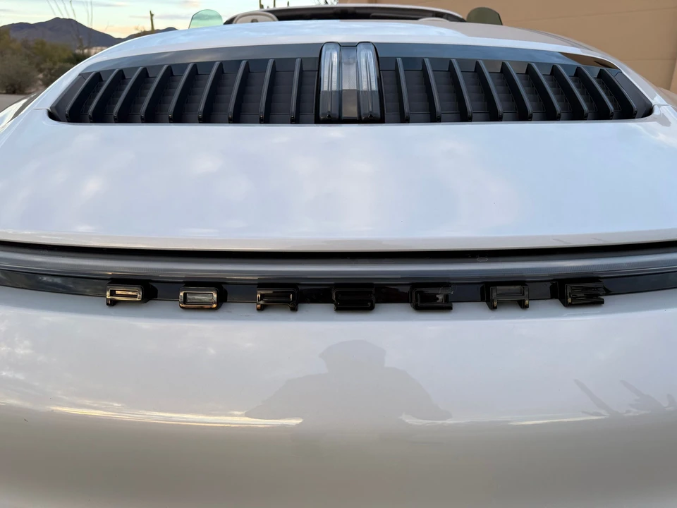 2024 Porsche 992 Carrera - Image 21 of 31