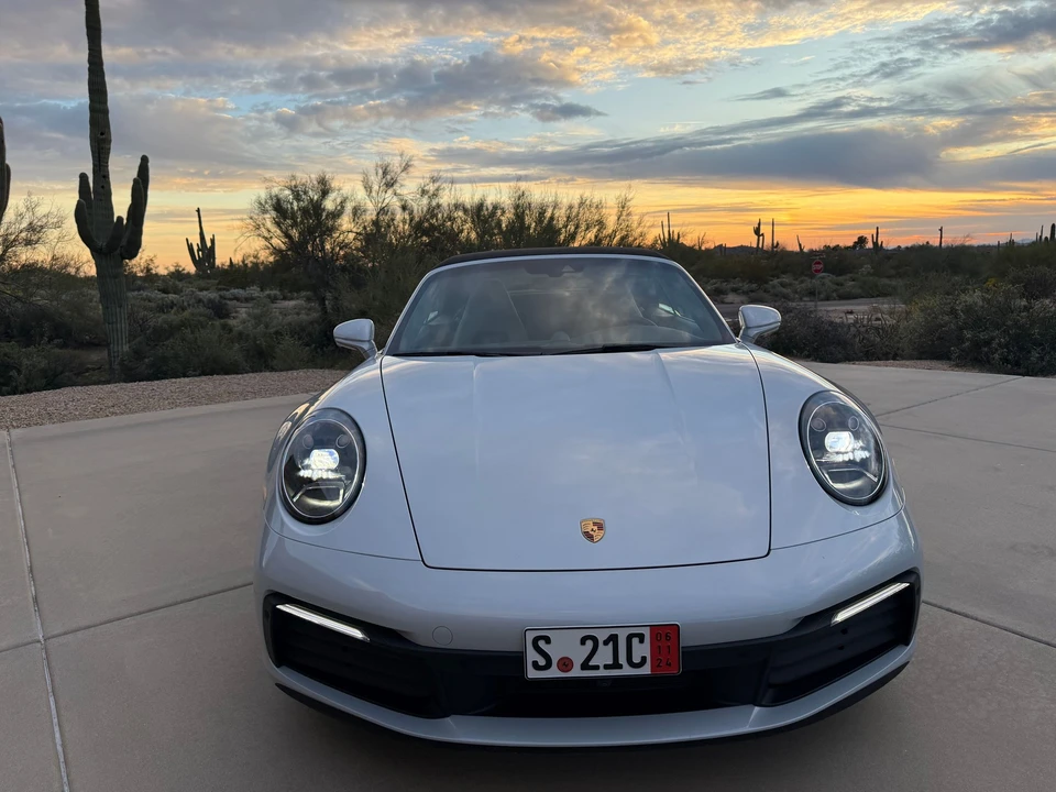 2024 Porsche 992 Carrera - Image 17 of 31