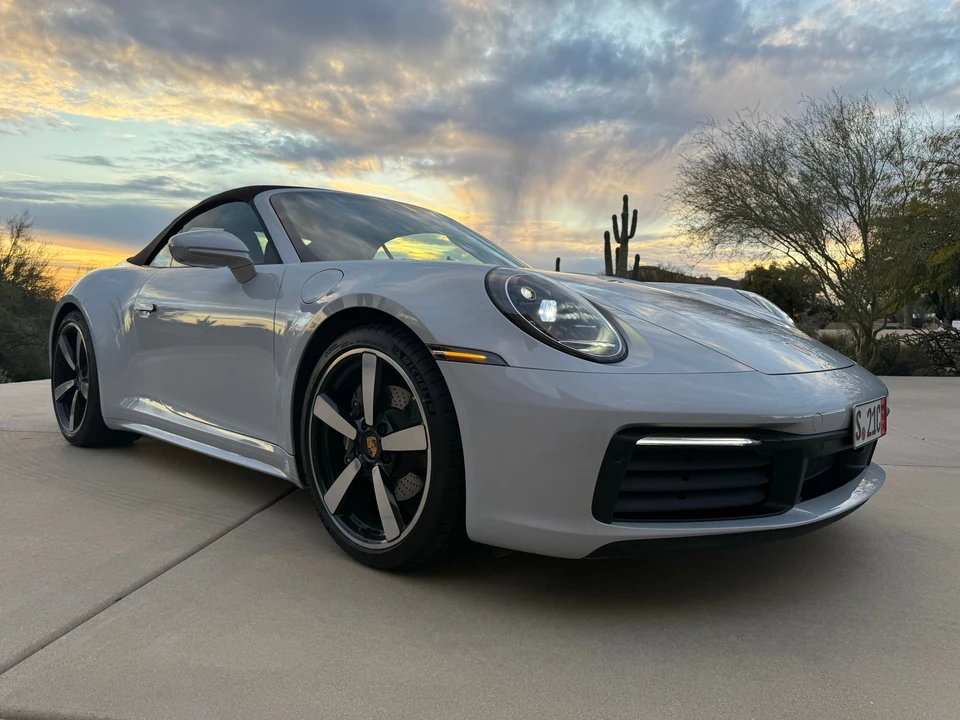 2024 Porsche 992 Carrera - Image 16 of 31