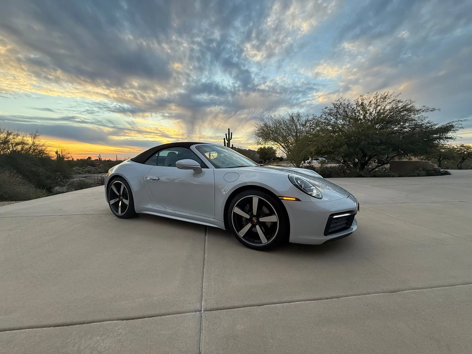 2024 Porsche 992 Carrera - Image 15 of 31