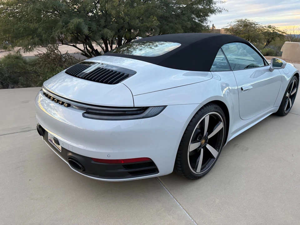 2024 Porsche 992 Carrera - Image 8 of 31
