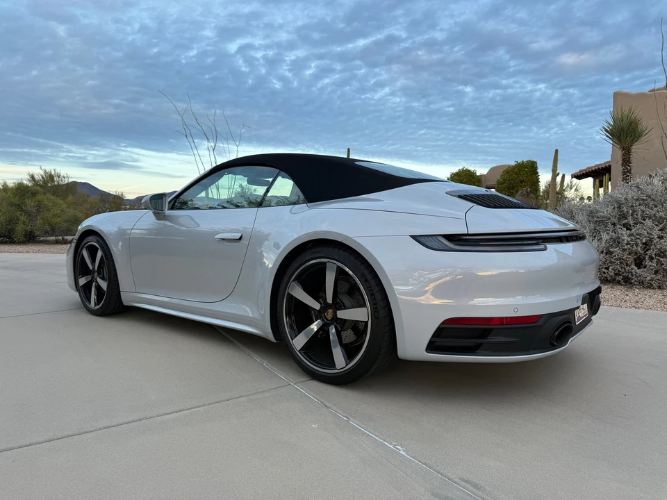 2024 Porsche 992 Carrera - Image 2 of 31