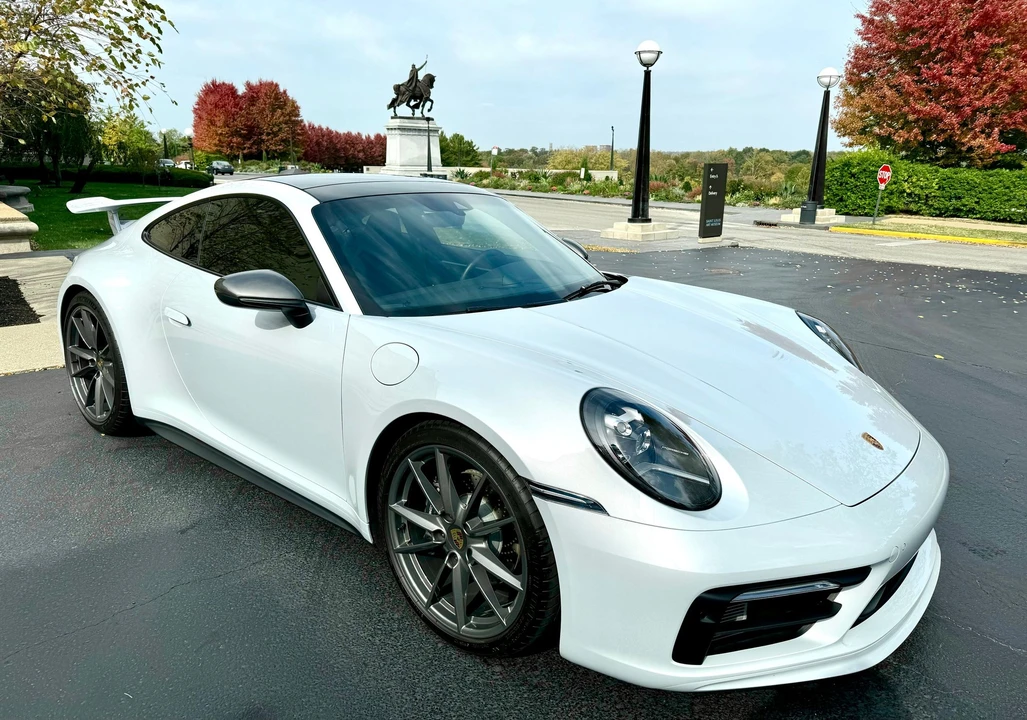 2024 Porsche 992 Carrera T - Image 5 of 16