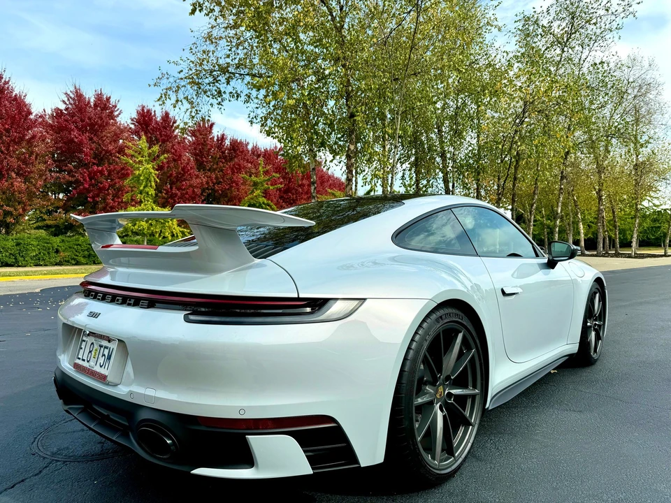 2024 Porsche 992 Carrera T - Image 5 of 13