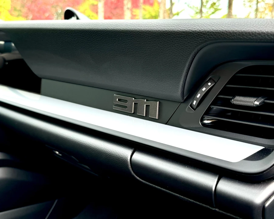 2024 Porsche 992 Carrera T - Image 11 of 13