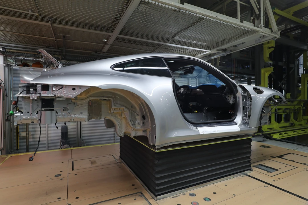 2024 Porsche 992 Carrera T - Image 21 of 22