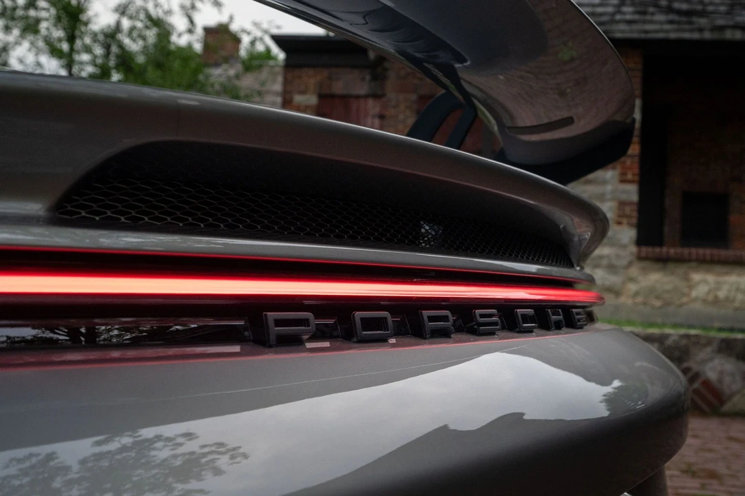 2024 Porsche 992 GT3 - Image 12 of 21