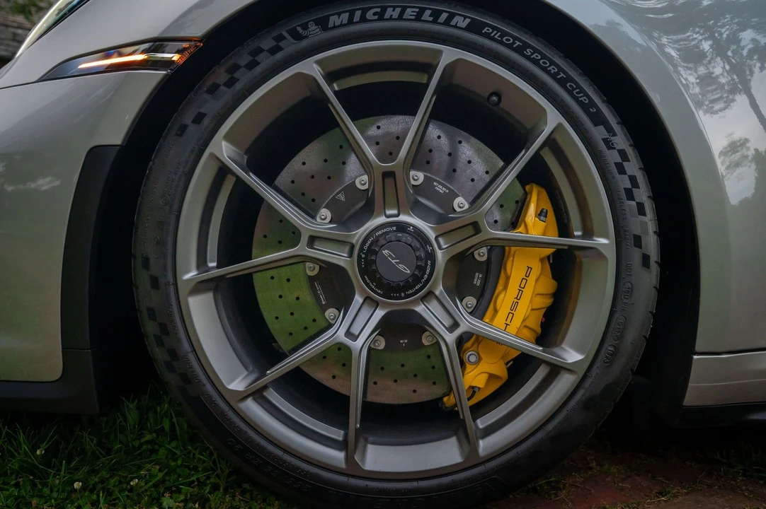 2024 Porsche 992 GT3 - Image 14 of 21
