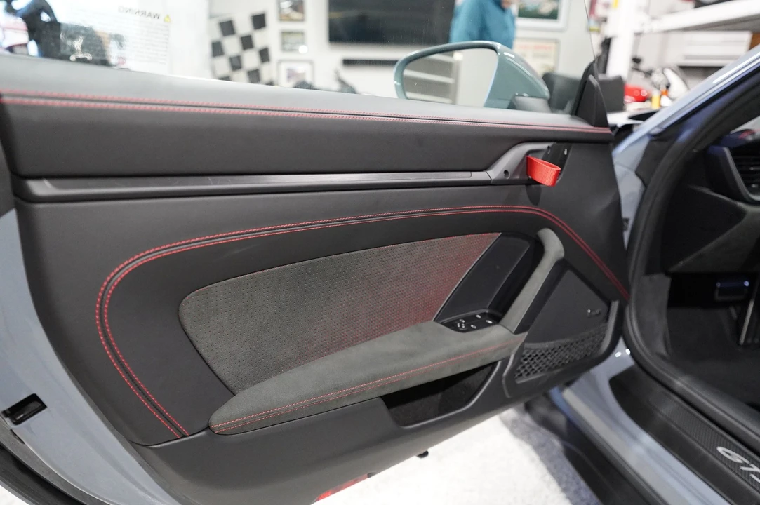 2024 Porsche 992 GT3 RS - Image 25 of 31
