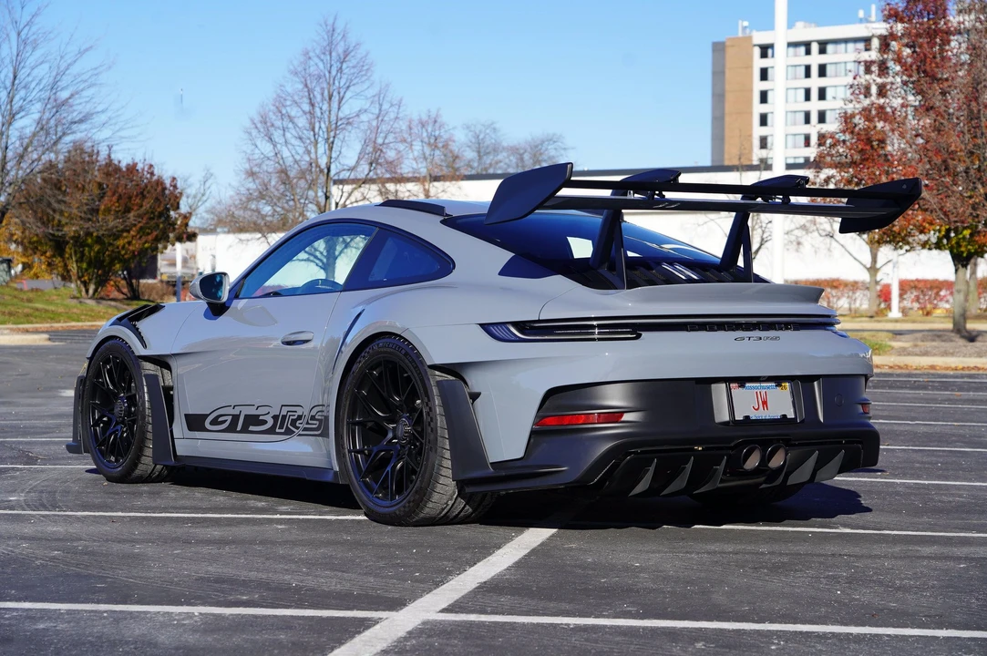 2024 Porsche 992 GT3 RS - Image 4 of 31