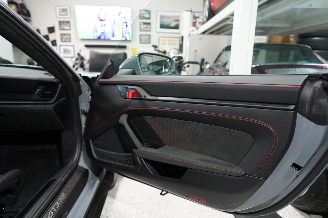 2024 Porsche 992 GT3 RS - Image 24 of 31