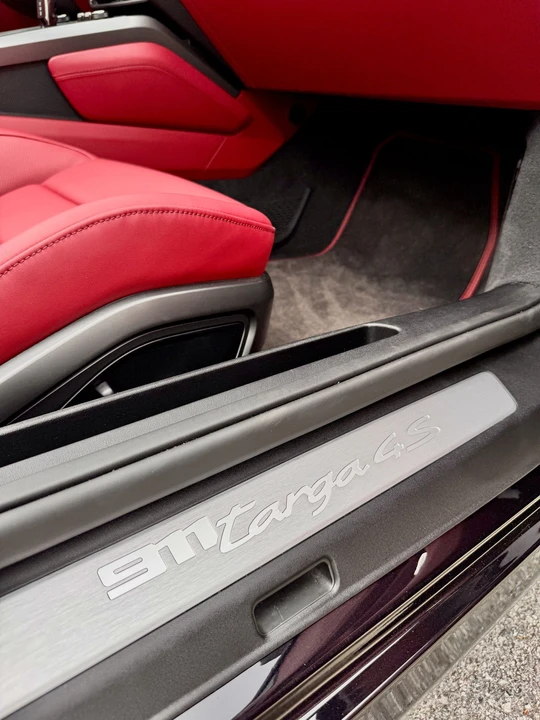 2024 Porsche 992 Targa 4 & 4S - Image 10 of 12