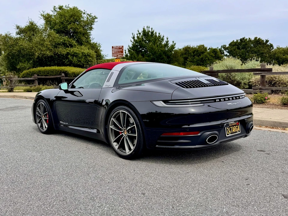2024 Porsche 992 Targa 4 & 4S - Image 3 of 12