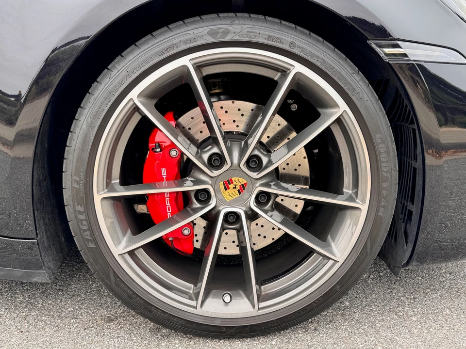2024 Porsche 992 Targa 4 & 4S - Image 10 of 15