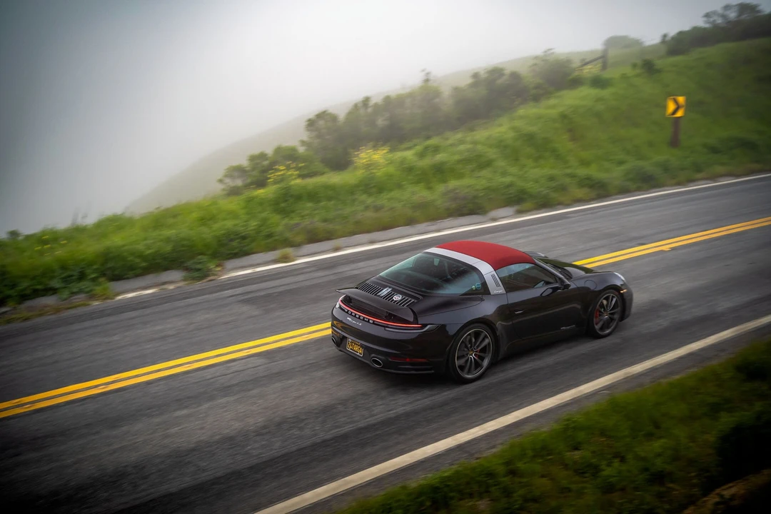 2024 Porsche 992 Targa 4 & 4S - Image 8 of 15